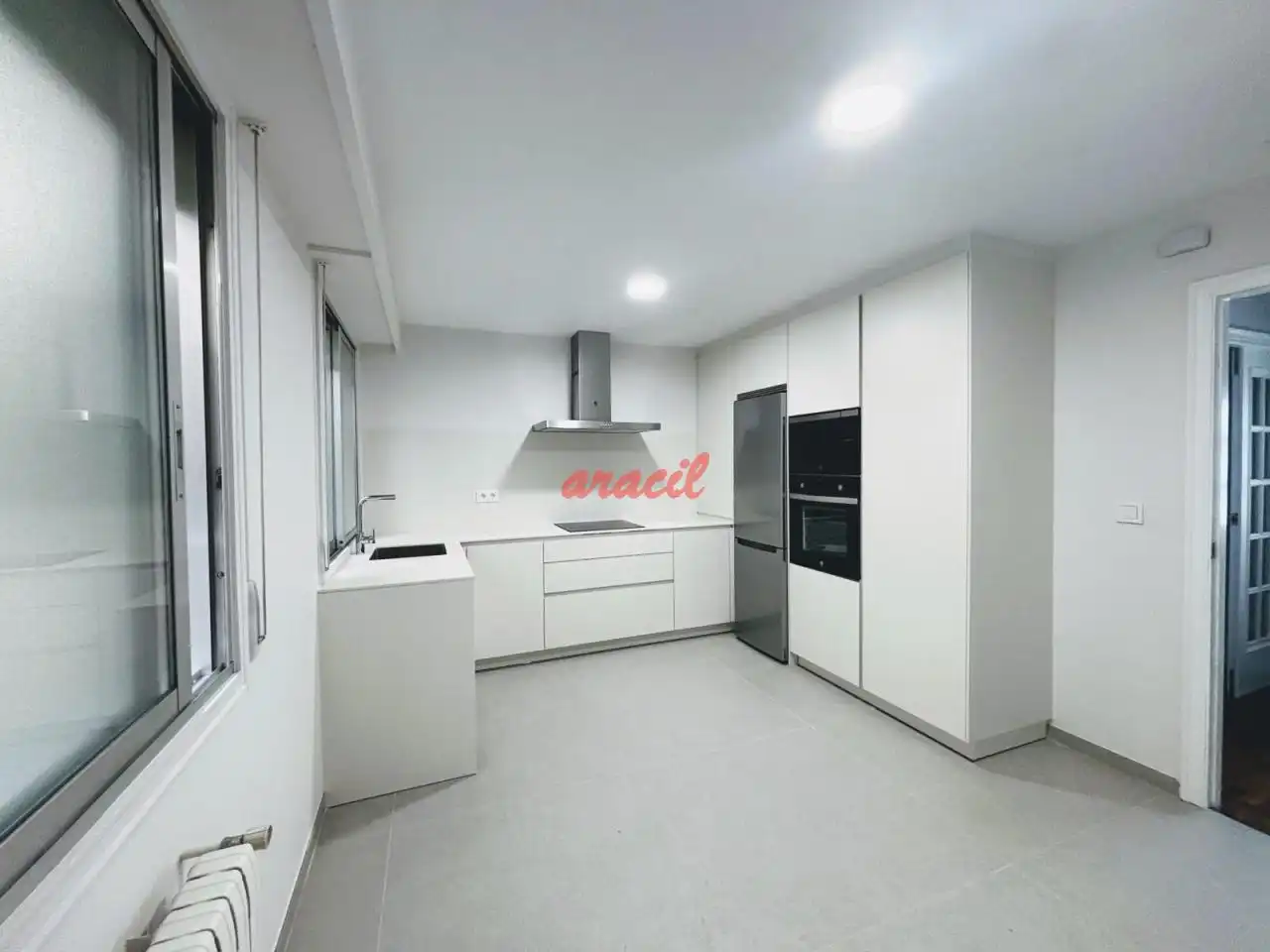 https://static.fotocasa.es/images/ads/79f75872-50f8-43fb-a0c8-9c21233d7c97?rule=original