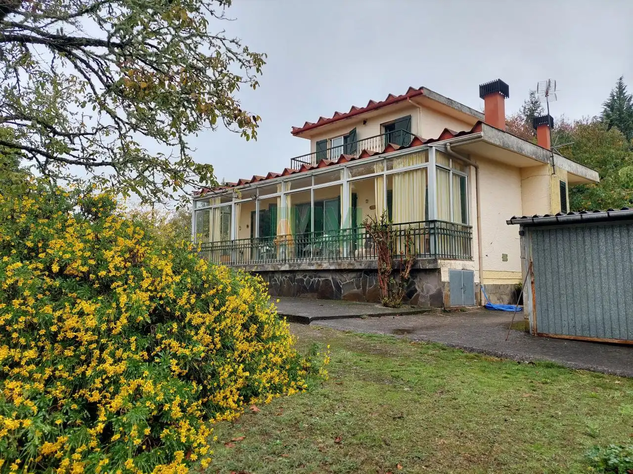 https://static.fotocasa.es/images/ads/c7ce1297-a697-46e6-b1b7-fd85325d16f2?rule=original