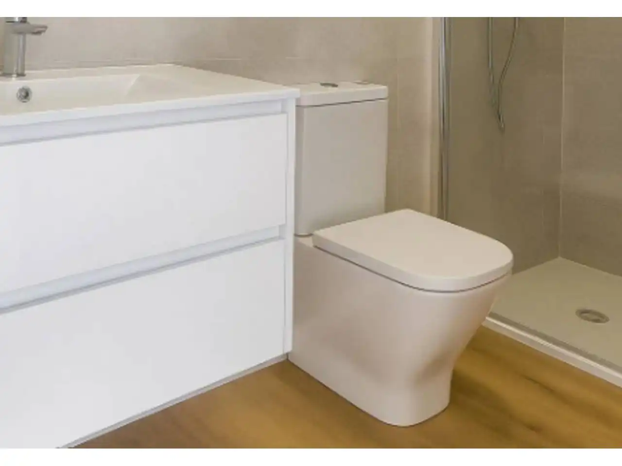 https://static.fotocasa.es/images/ads/a8697784-aa78-4dda-8eaa-6709a834c414?rule=original