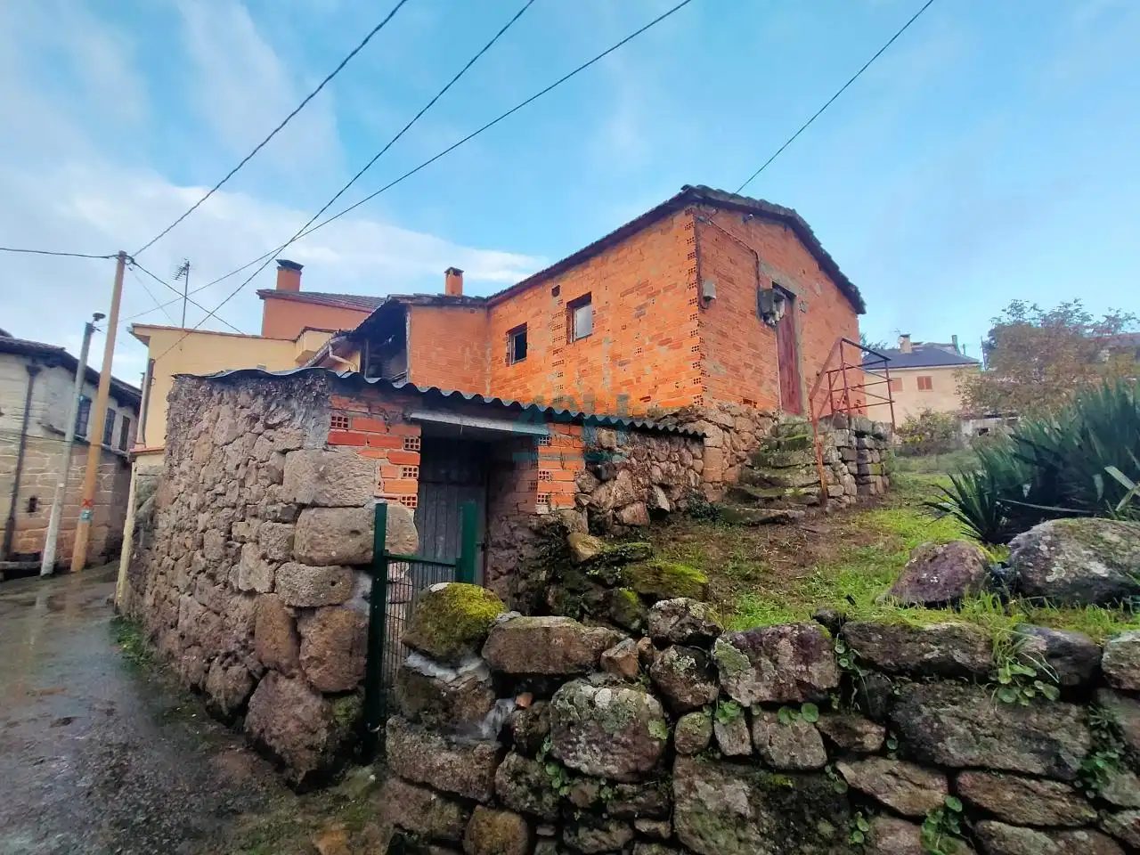 https://static.fotocasa.es/images/ads/f4e3f1c8-2c46-4c5f-a727-3931e5813db3?rule=original