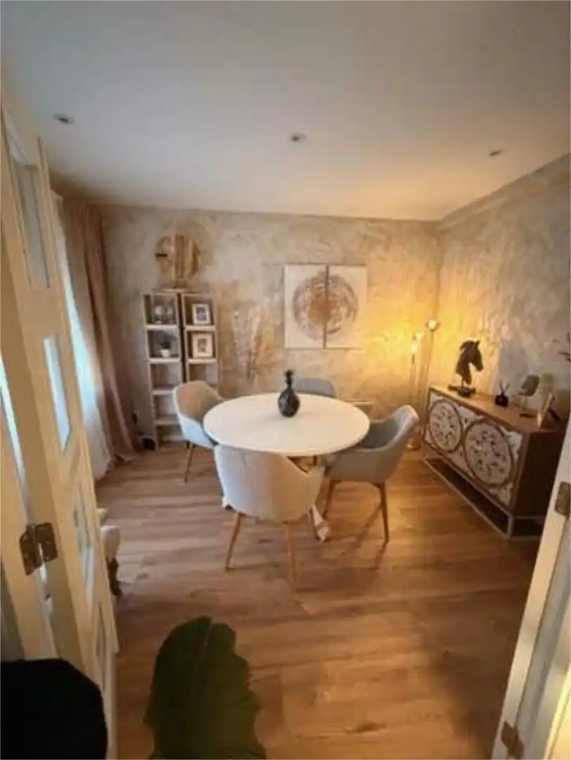 https://static.fotocasa.es/images/anuncio/2026/08/19/190515179/4991084425.jpg?rule=original