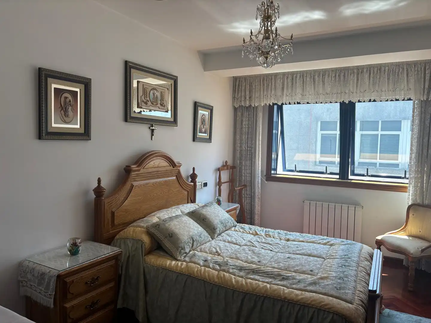 https://static.fotocasa.es/images/ads/18061d4d-05b6-4dec-bf2d-8704ce28d807?rule=original