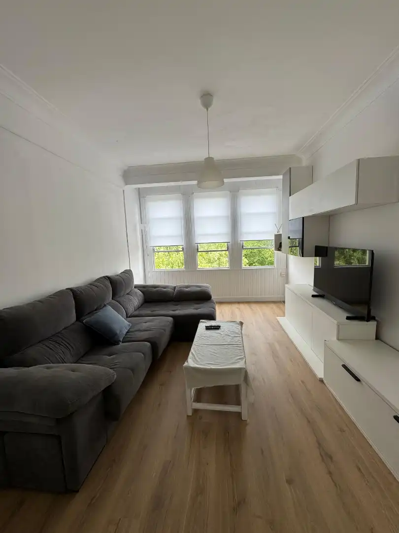 https://static.fotocasa.es/images/ads/d6c65247-ac79-4fb6-9b72-a4df4cf8e419?rule=original