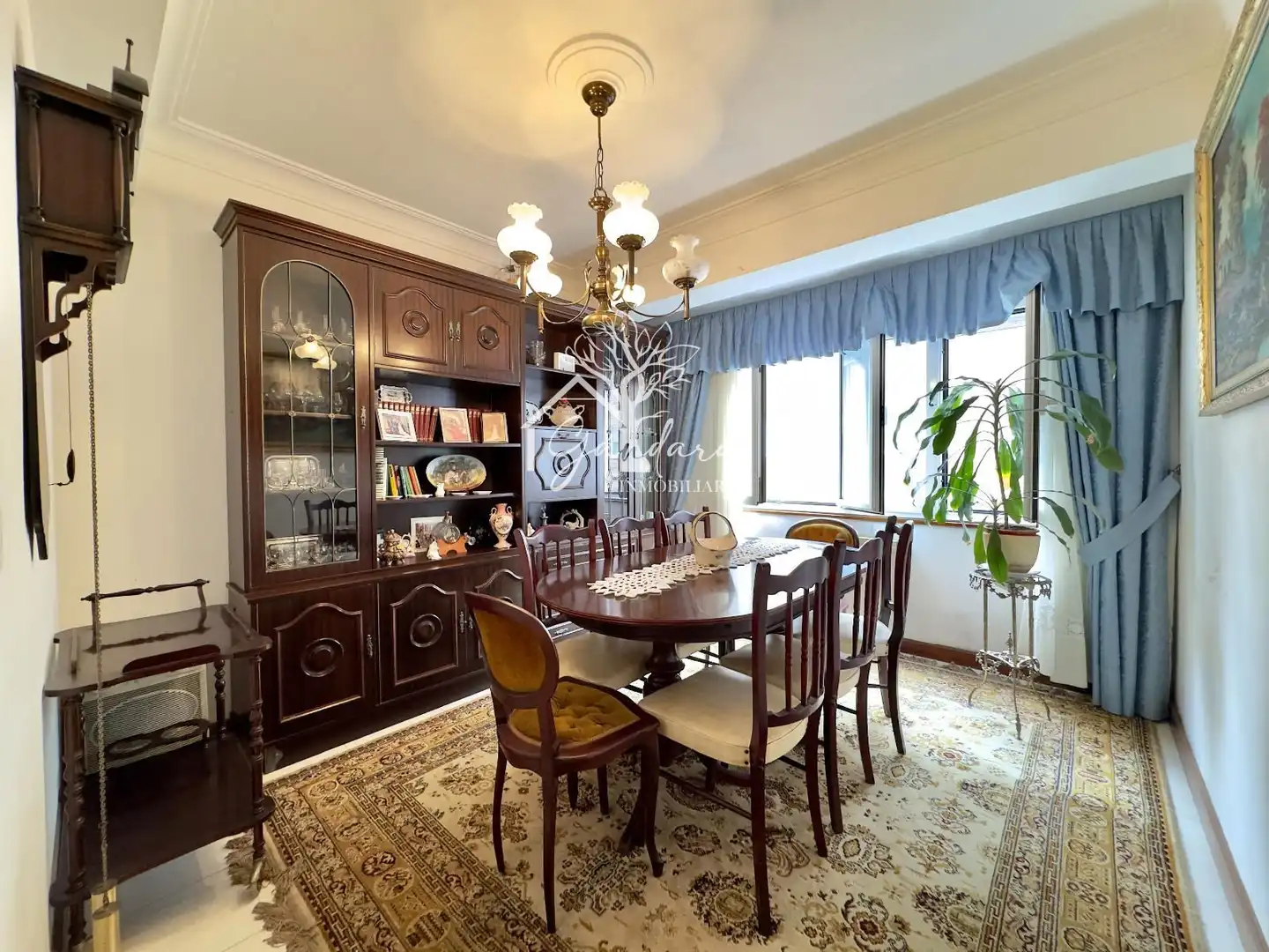 https://static.fotocasa.es/images/ads/1d30f0ea-2db8-4868-85b0-fd27742dd5ed?rule=original