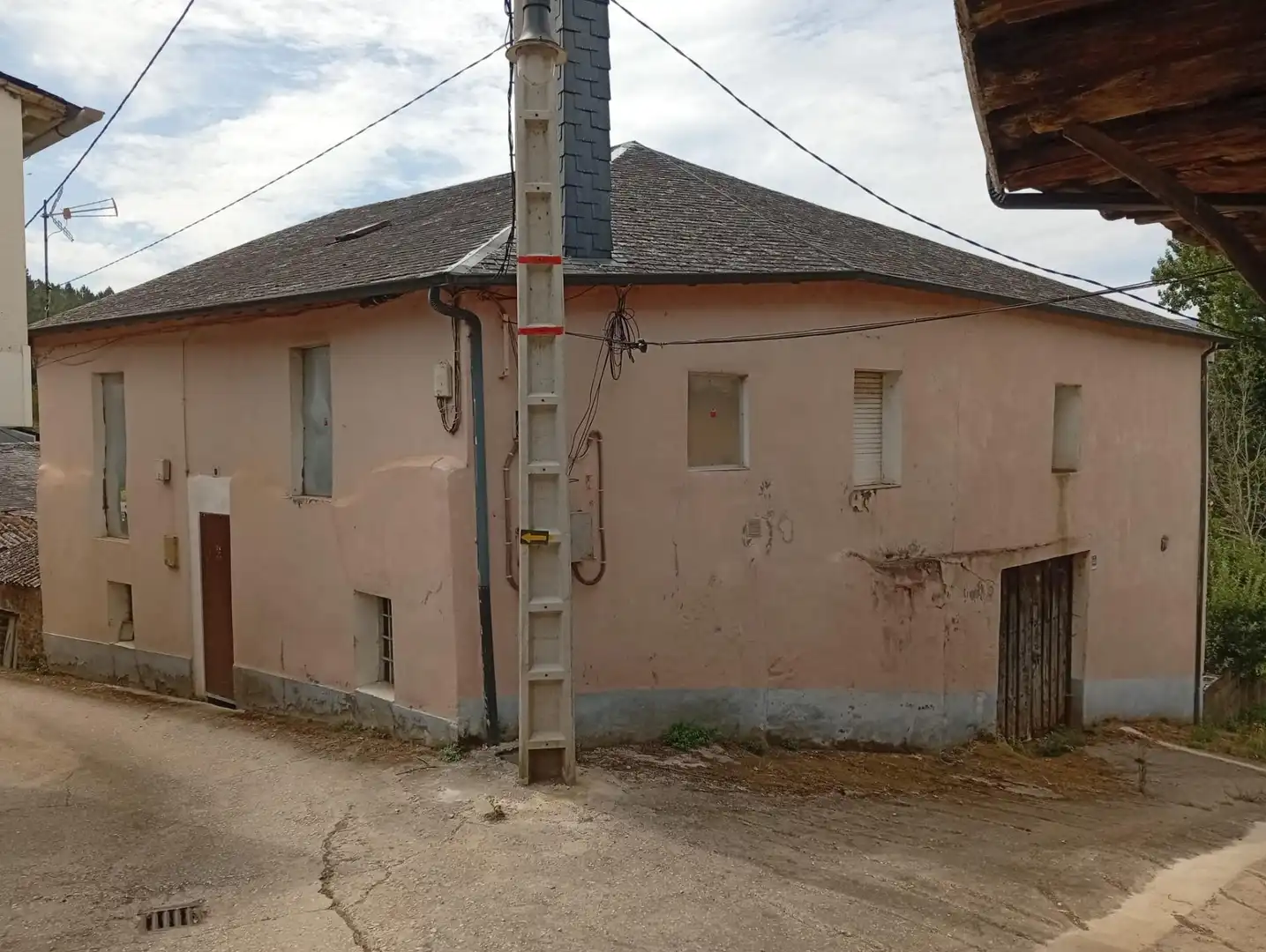 https://static.fotocasa.es/images/ads/749a7d3f-6bba-4f50-9124-1bafd35b74f3?rule=original