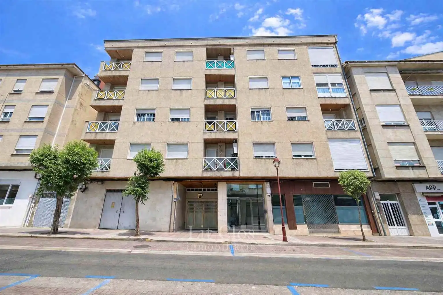 https://static.fotocasa.es/images/ads/03820417-1408-45b8-b8f4-7623b78fe39c?rule=original