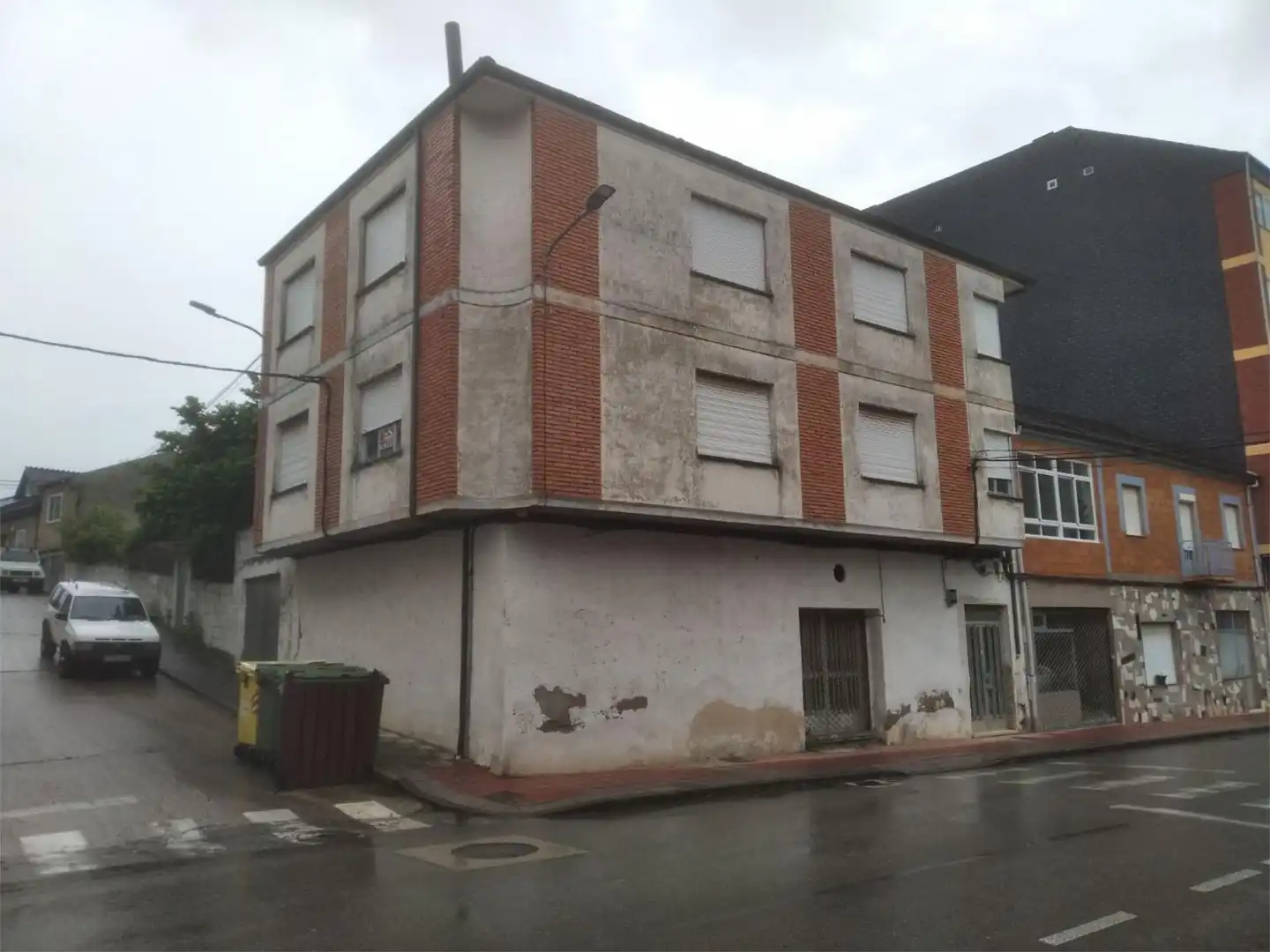 https://static.fotocasa.es/images/anuncio/2023/09/17/179160317/4629203114.jpg?rule=original