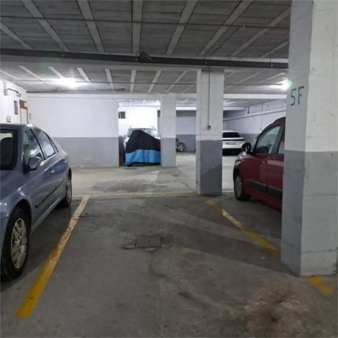 https://static.fotocasa.es/images/anuncio/2026/07/09/190197890/4965354739.jpg?rule=original
