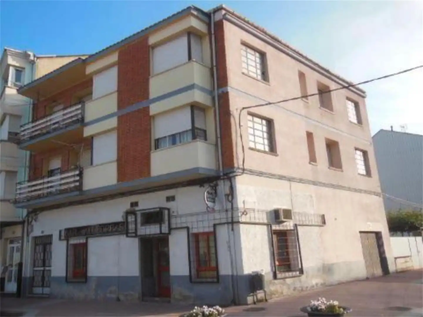 https://static.fotocasa.es/images/anuncio/2023/02/07/176717292/2858412386.jpg?rule=original