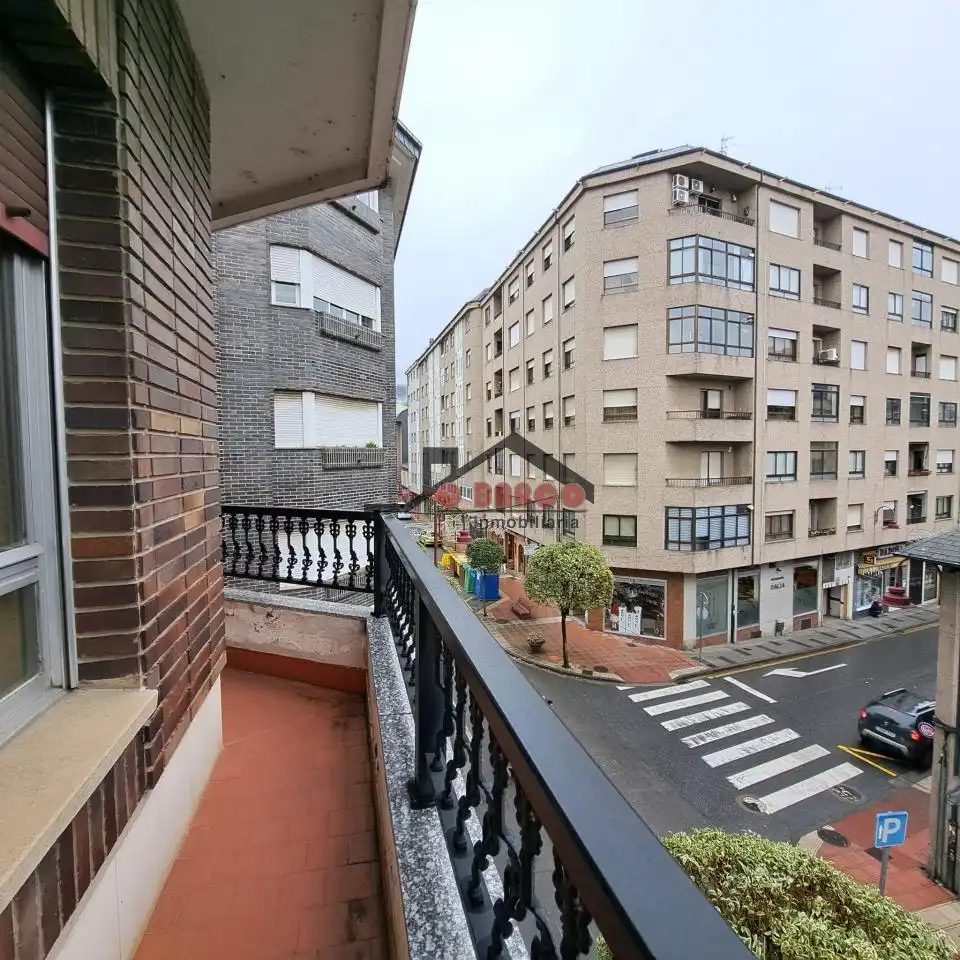https://static.fotocasa.es/images/ads/013b109a-33dc-4635-bfdd-38c1d6dbbf47?rule=original