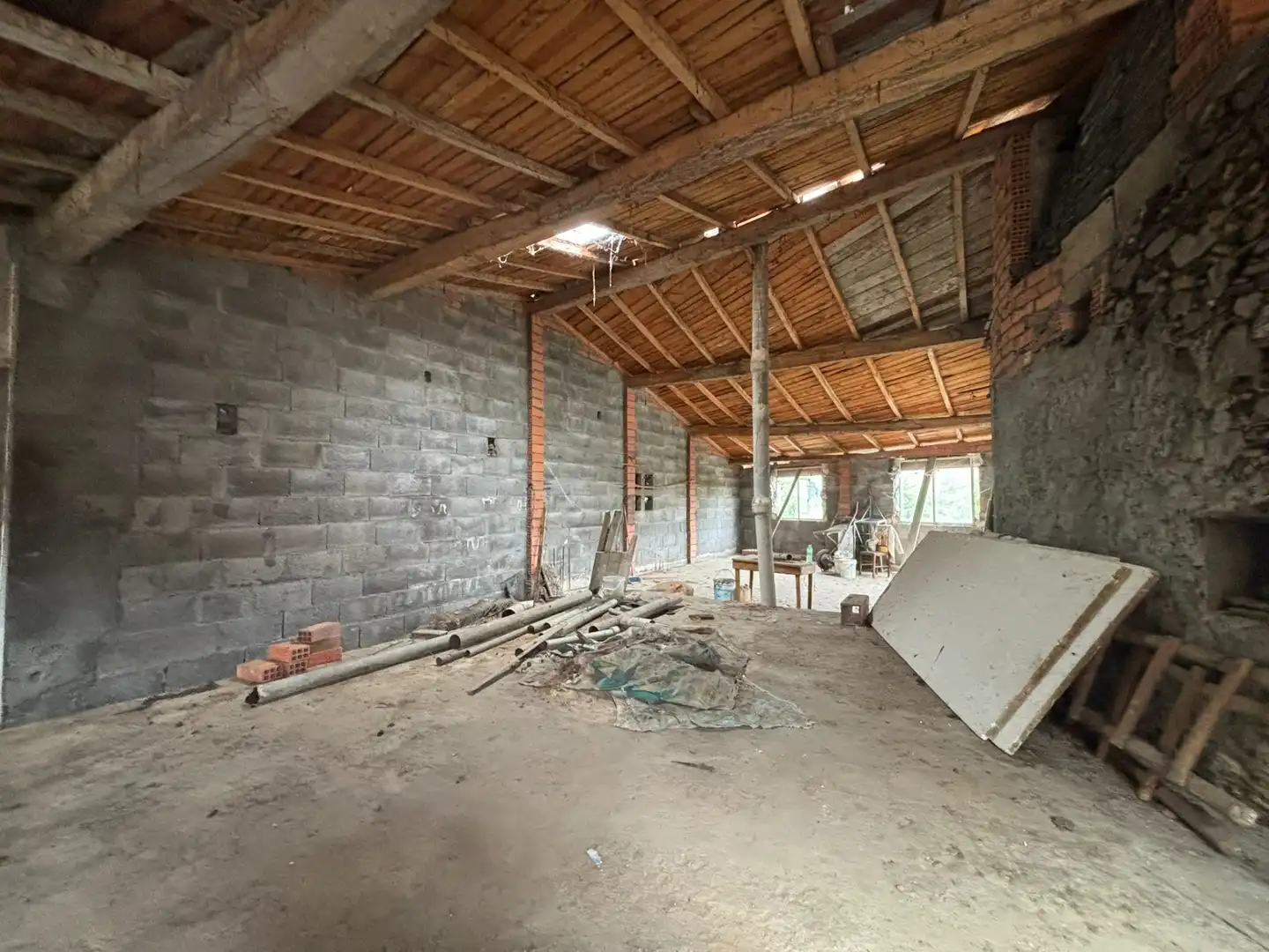 https://static.fotocasa.es/images/ads/e59e09d0-f36a-4042-9ffc-fbd1abf85ab3?rule=original