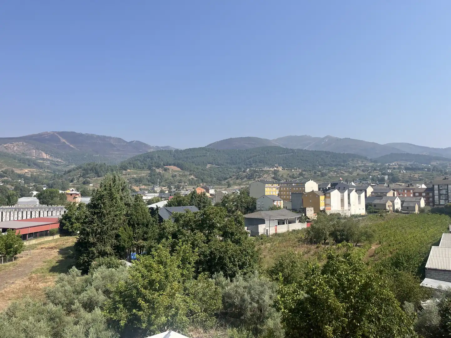 https://static.fotocasa.es/images/anuncio/2026/07/29/190359137/4979290570.jpg?rule=original