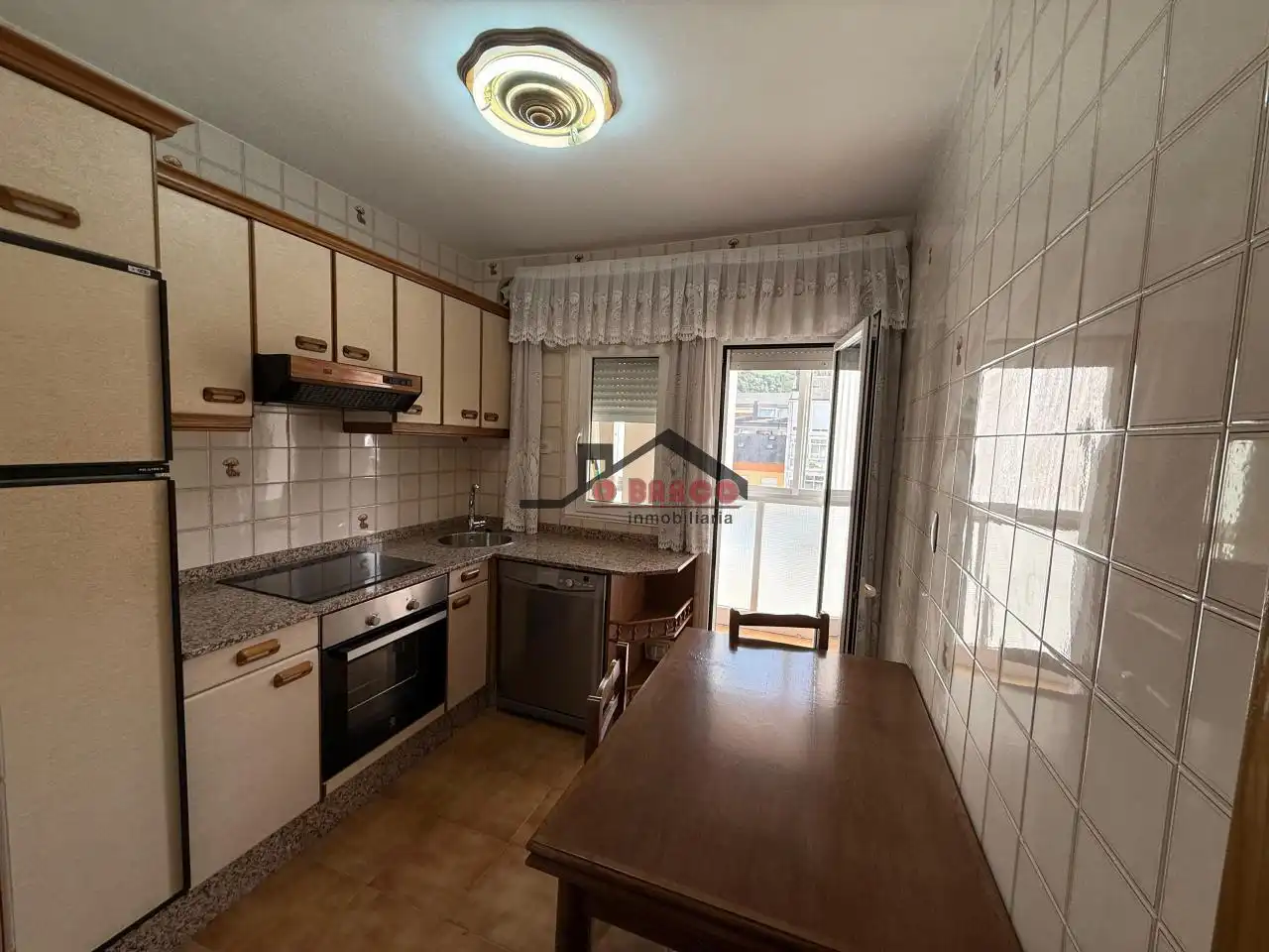 https://static.fotocasa.es/images/ads/93228955-64cf-4824-9029-641f61b58ad8?rule=original