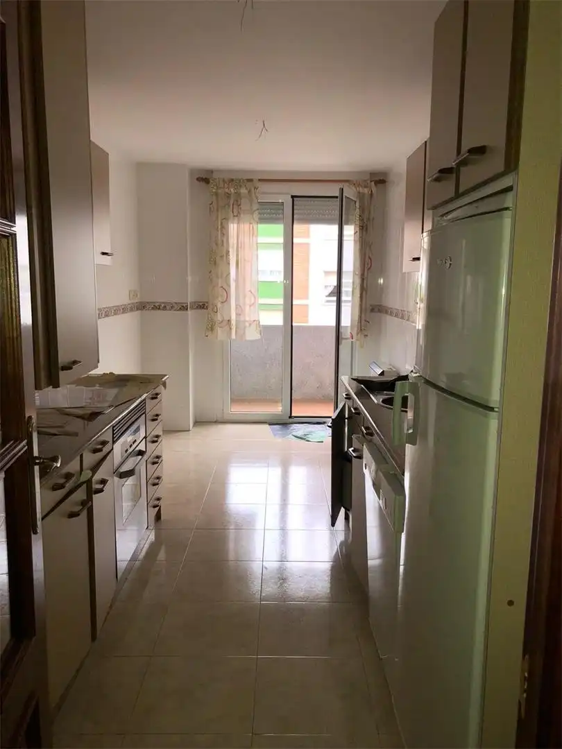 https://static.fotocasa.es/images/anuncio/2020/11/21/158021884/990127221.jpg?rule=original