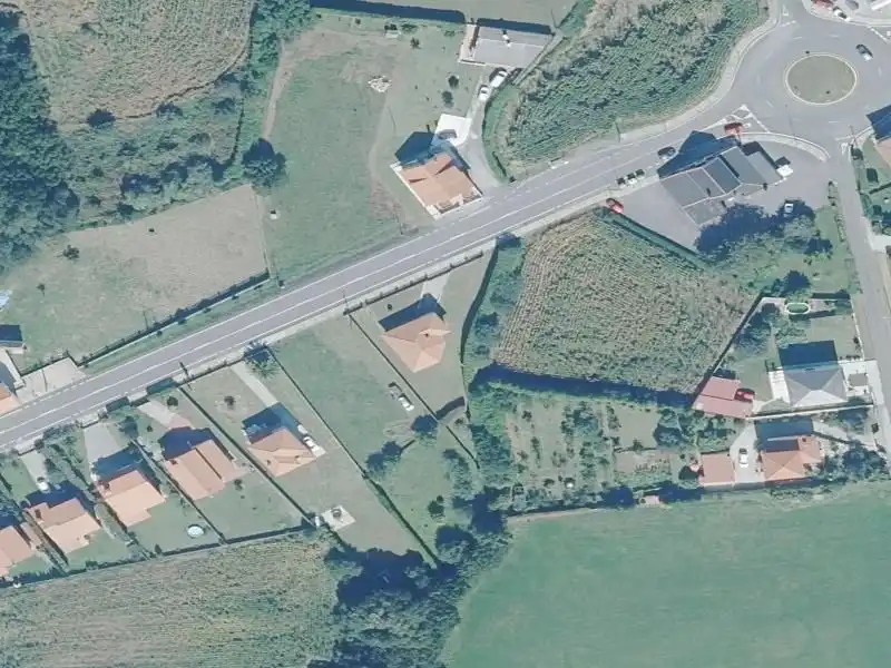 https://static.fotocasa.es/images/ads/e971109a-9ddc-4fec-be7e-979029e8635a?rule=original