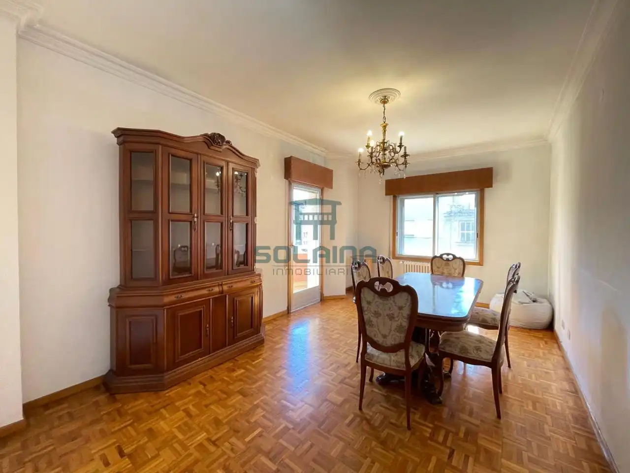 https://static.fotocasa.es/images/ads/787569de-2e75-43b6-a4e6-72d1974b5a4e?rule=original
