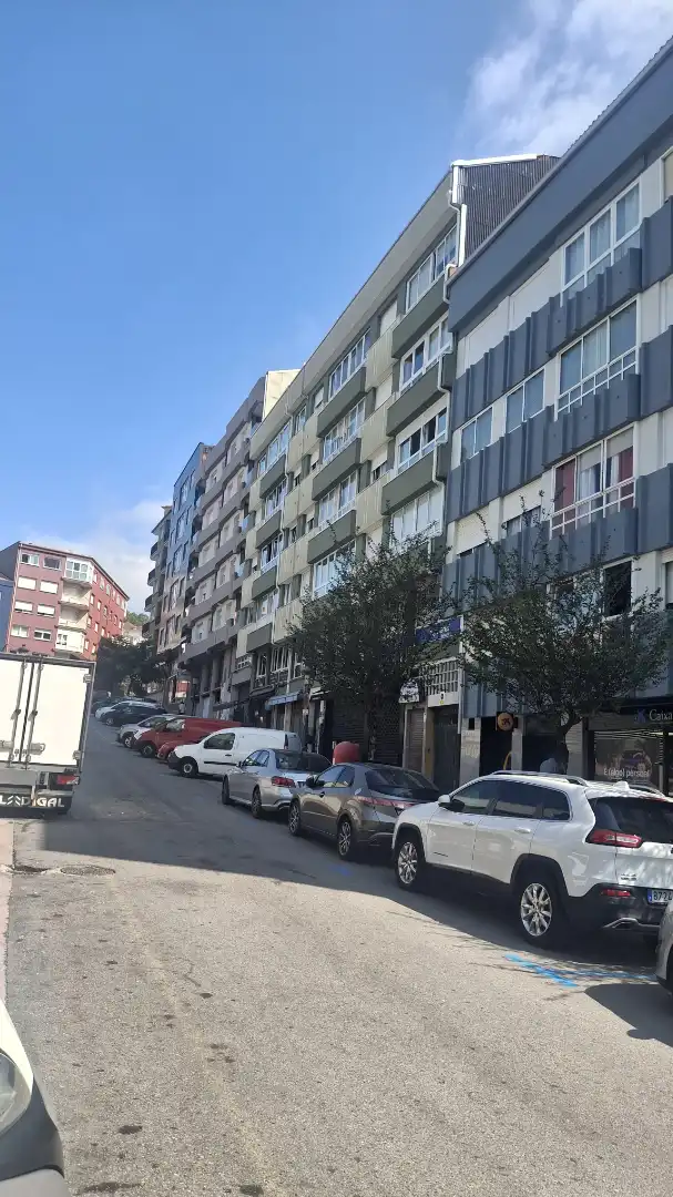 https://static.fotocasa.es/images/ads/1ca7b1f7-0175-4d08-a239-7e7e622a7a91?rule=original
