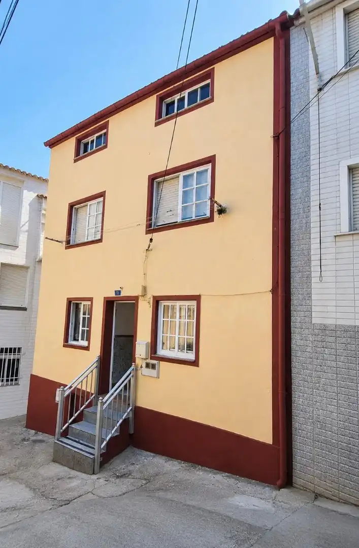 https://static.fotocasa.es/images/ads/ace09f69-5806-4707-8aca-c767b2ceedbb?rule=original
