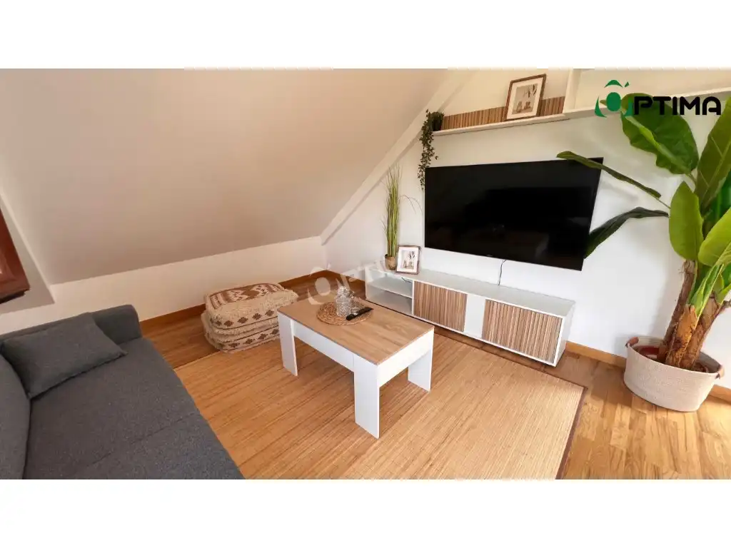 https://static.fotocasa.es/images/ads/cb05d512-15c1-4bbc-86c9-5d7e890bcb02?rule=original