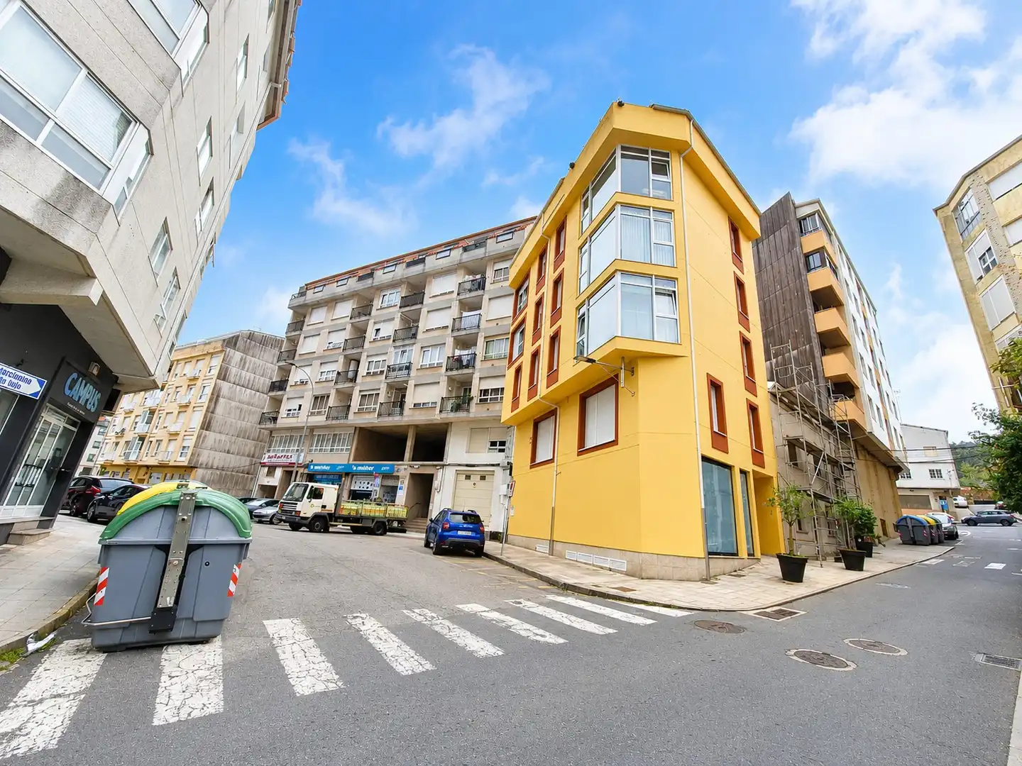 https://static.fotocasa.es/images/ads/f0b63123-70cf-4ed3-8a13-55b2a8c4059e?rule=original