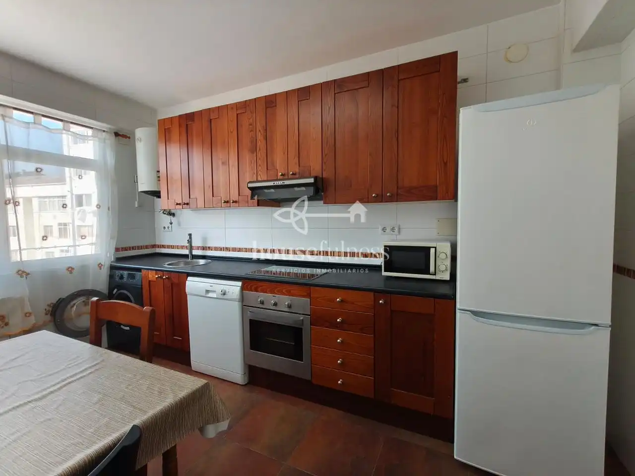 https://static.fotocasa.es/images/ads/d9a21121-27c0-4563-b471-7bd7393e1016?rule=original