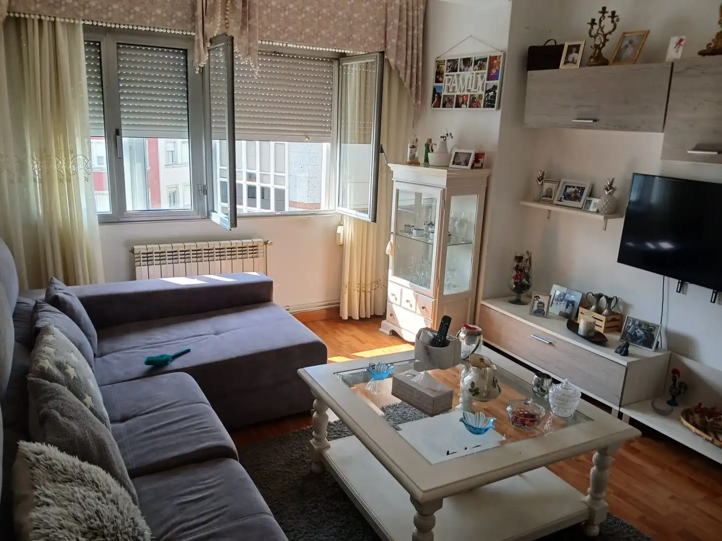 https://static.fotocasa.es/images/ads/0b76950c-bac8-4e0e-a286-c7e1daaa61e1?rule=original