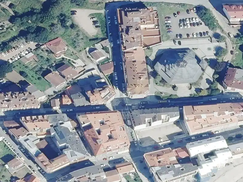 https://static.fotocasa.es/images/ads/c4175bb5-a57a-46be-9044-e3c4f694e0b3?rule=original