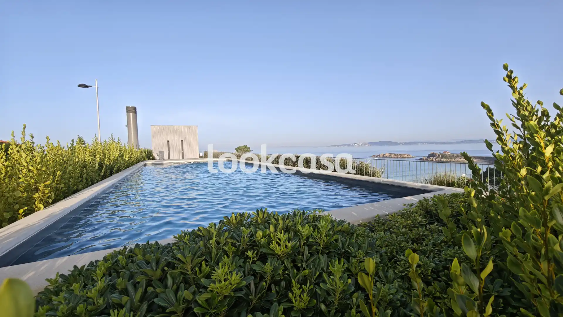 https://static.fotocasa.es/images/ads/56067dcb-4d64-4cc7-b19d-4ba64be766e9?rule=original