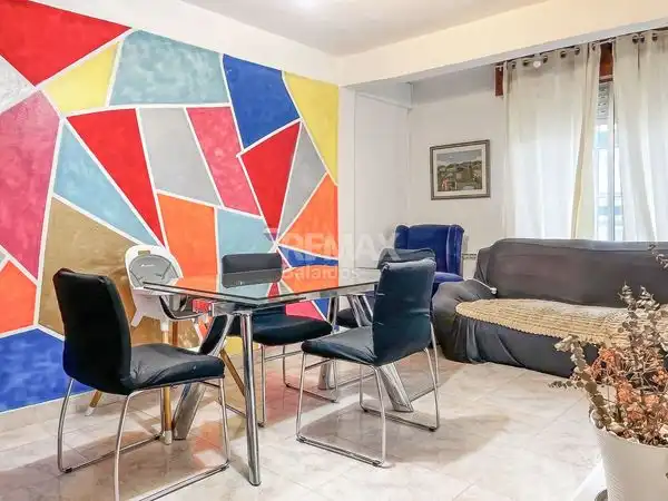 https://static.fotocasa.es/images/ads/198f24b1-b23d-45d9-9df5-016e6a9304a6?rule=original