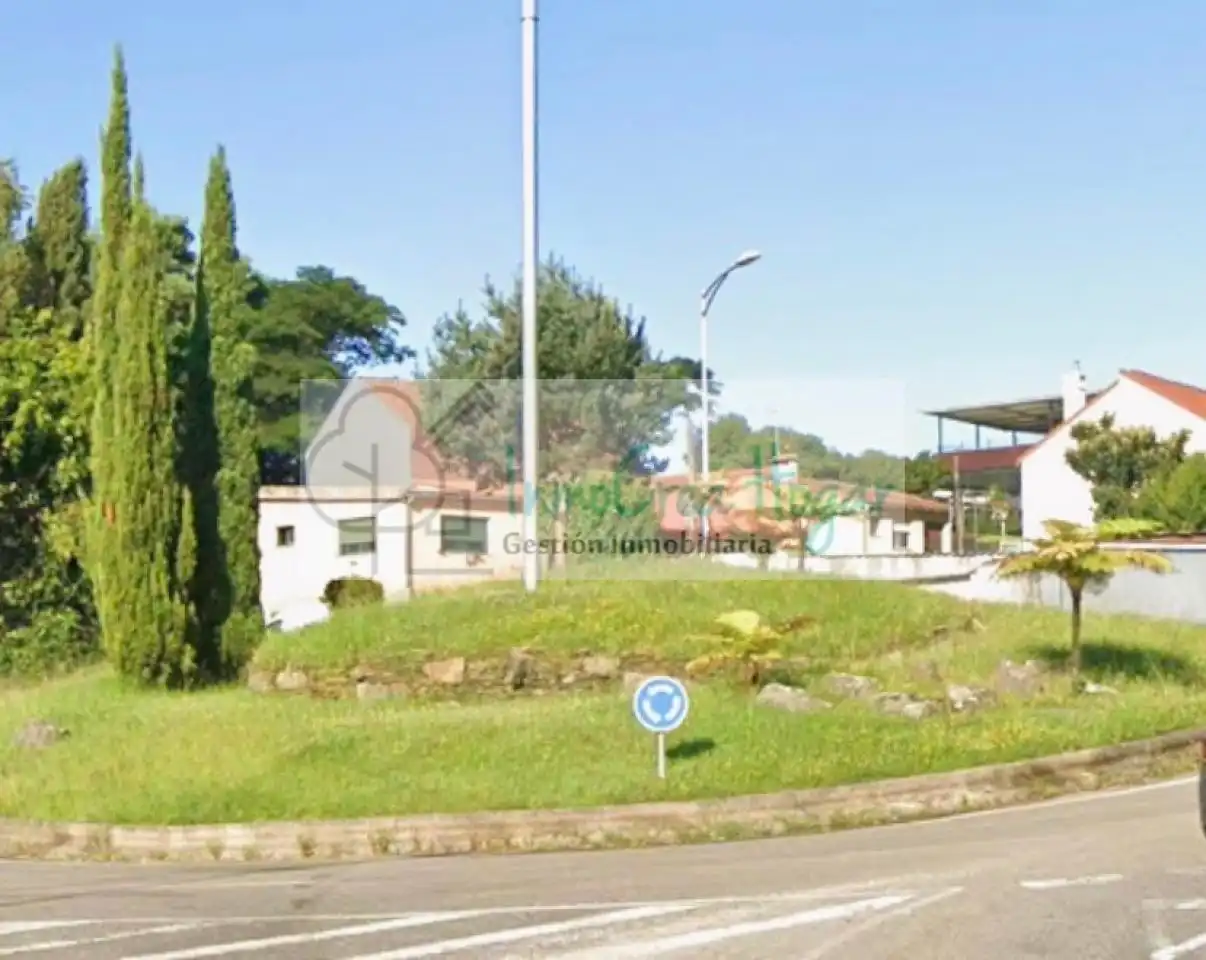 https://static.fotocasa.es/images/ads/8f77d921-fb19-47d8-a9b0-2ef2f6401981?rule=original