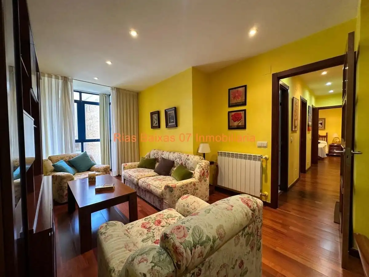 https://static.fotocasa.es/images/ads/a4bd18e5-0964-4fcd-90b6-f4a99de668d9?rule=original