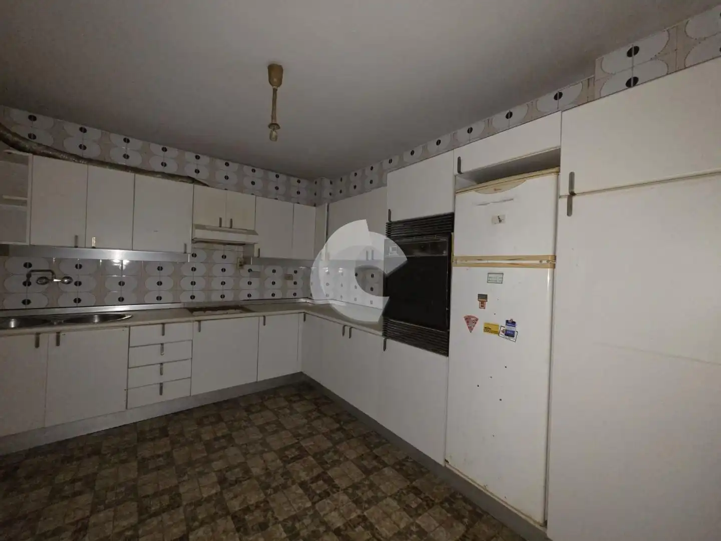 https://static.fotocasa.es/images/ads/6b2c8e6a-f295-4a5d-b627-e2e8e7239e8d?rule=original