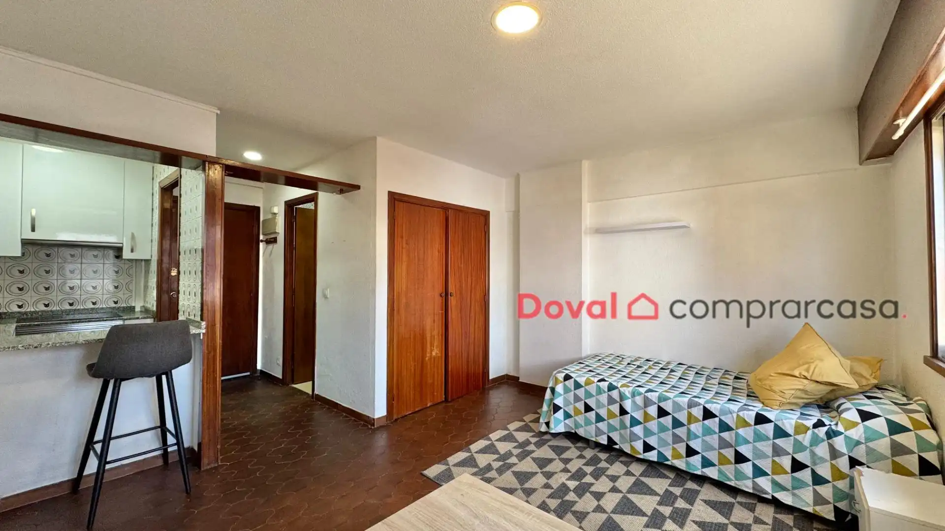 https://static.fotocasa.es/images/ads/9f8e32d9-455f-4853-83f1-1fdc0aa061e6?rule=original