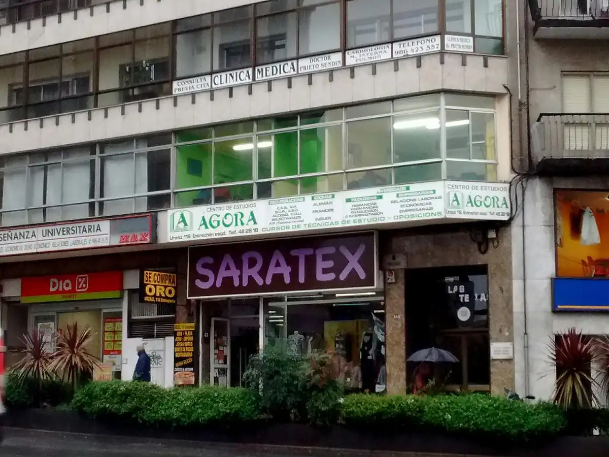https://static.fotocasa.es/images/ads/061ed9a0-56da-4e34-8bb5-3ee819e2adf3?rule=original