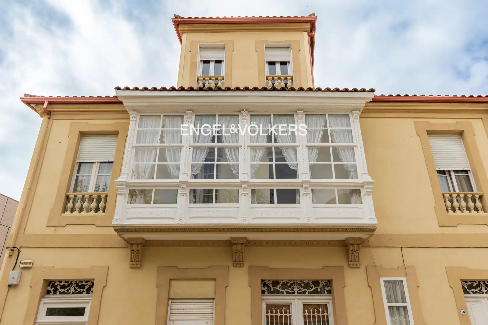 https://static.fotocasa.es/images/ads/be4a857e-4c83-4d24-8239-14404c3d6631?rule=original