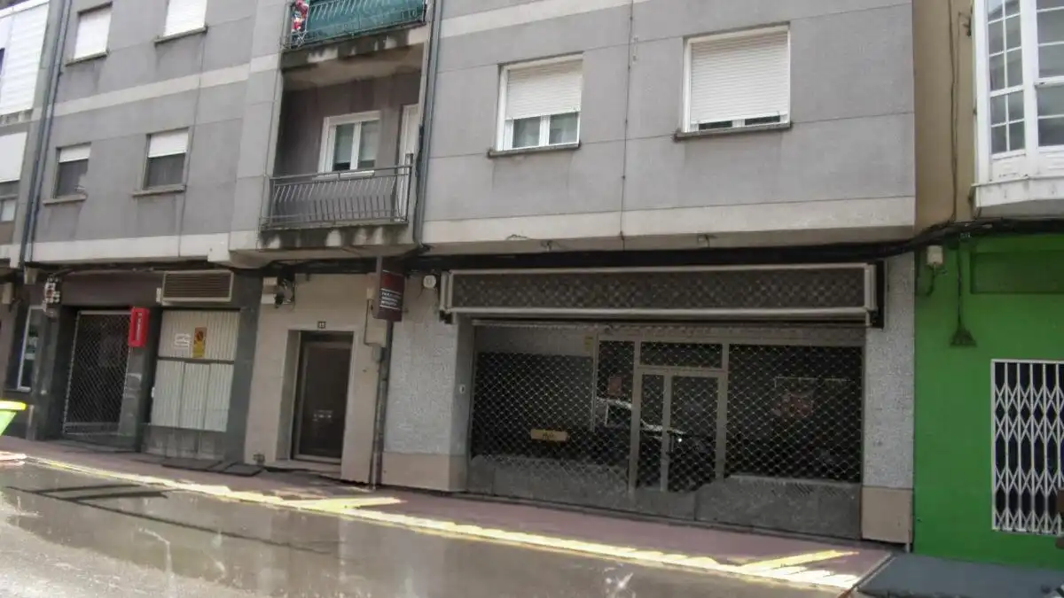 https://static.fotocasa.es/images/ads/9ab0bca3-d1ef-43a8-9d26-efaa58e5d665?rule=original