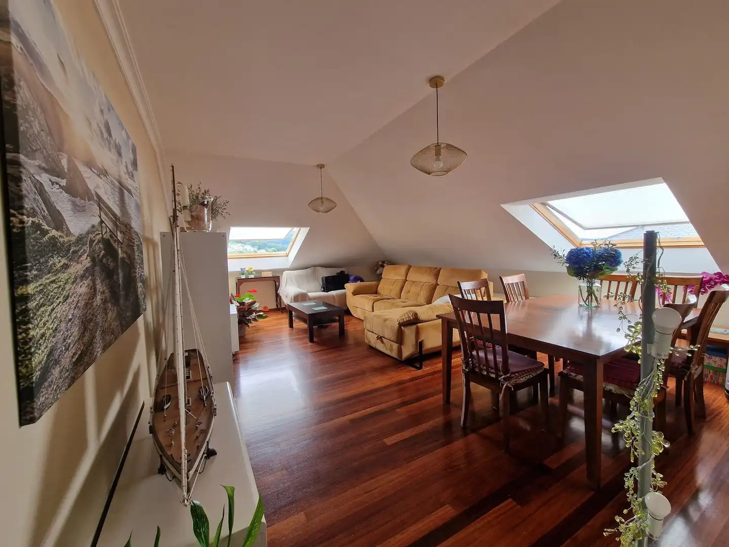 https://static.fotocasa.es/images/ads/ae6b58e4-03ad-4d1e-8005-e7f92b0f997d?rule=original