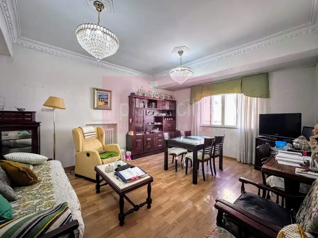 https://static.fotocasa.es/images/ads/afa7b418-11e7-45e7-b78d-3c6d75f96ce4?rule=original