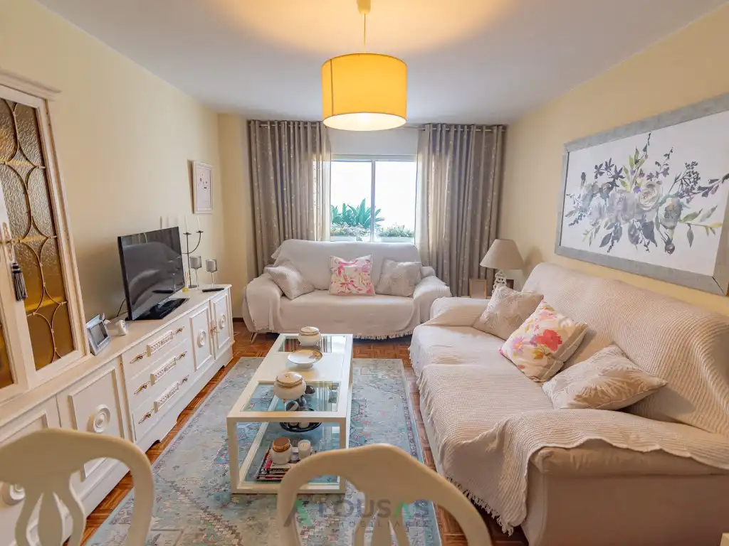 https://static.fotocasa.es/images/ads/cd143623-4f42-417b-83c0-af45c3486872?rule=original