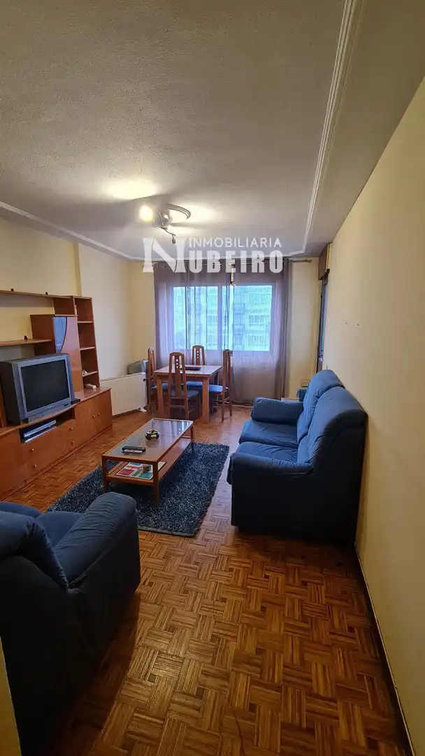 https://static.fotocasa.es/images/ads/049ceab4-cd6d-43cb-83ac-ac0c451a3511?rule=original