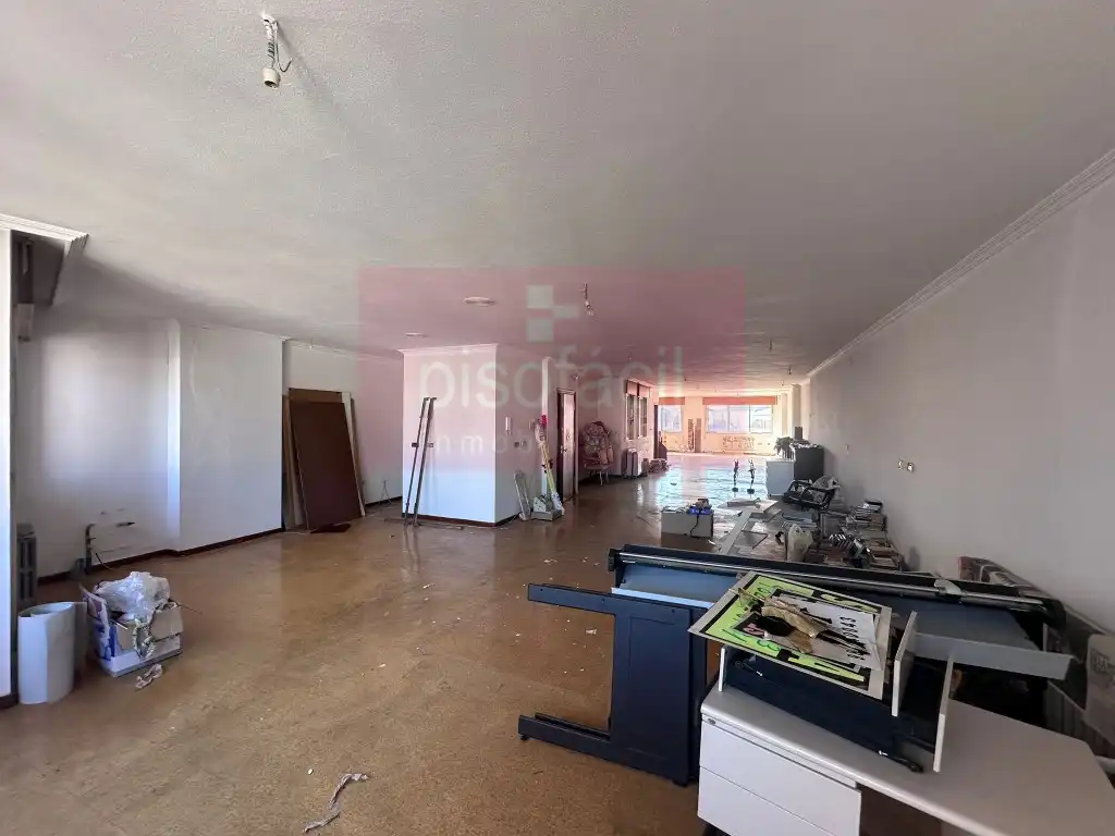 https://static.fotocasa.es/images/ads/e7e9f6ba-c872-42de-9095-c863330091e6?rule=original