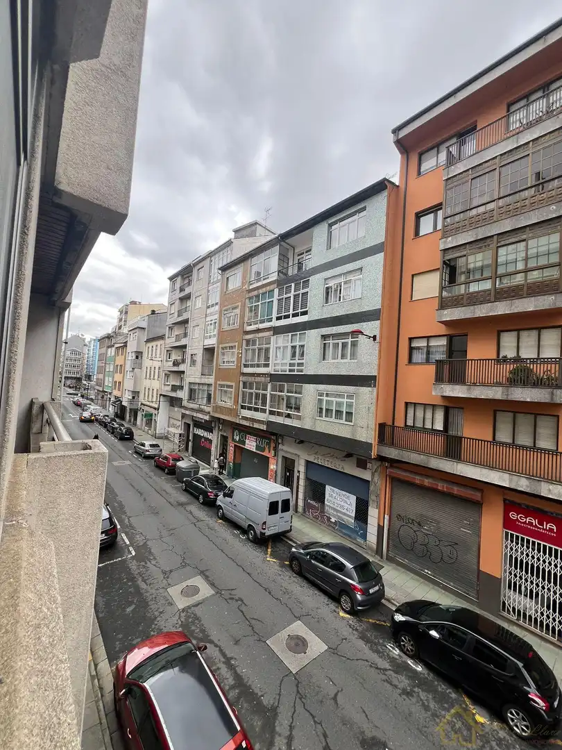 https://static.fotocasa.es/images/ads/435cba42-e9eb-44a3-ad5b-7fc598c01fbf?rule=original
