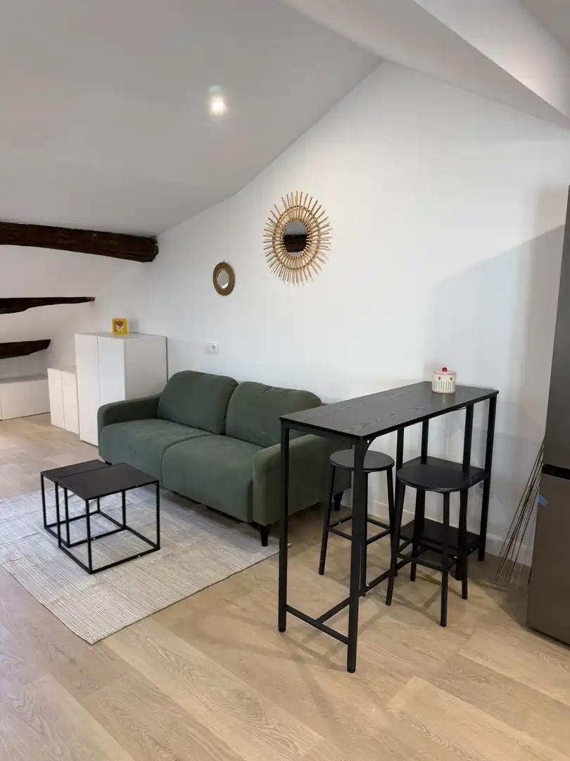https://static.fotocasa.es/images/anuncio/2026/07/27/190343051/4977843711.jpg?rule=original