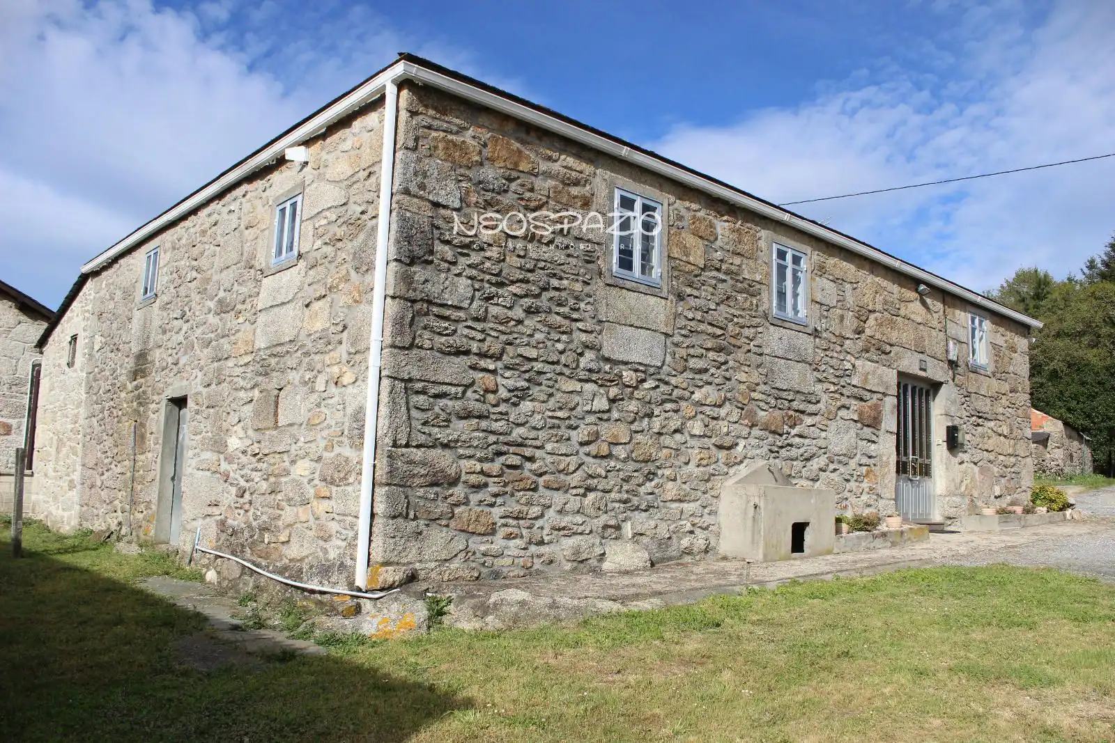 https://static.fotocasa.es/images/ads/c035f89d-30ac-4595-80f8-fbf75725e38b?rule=original