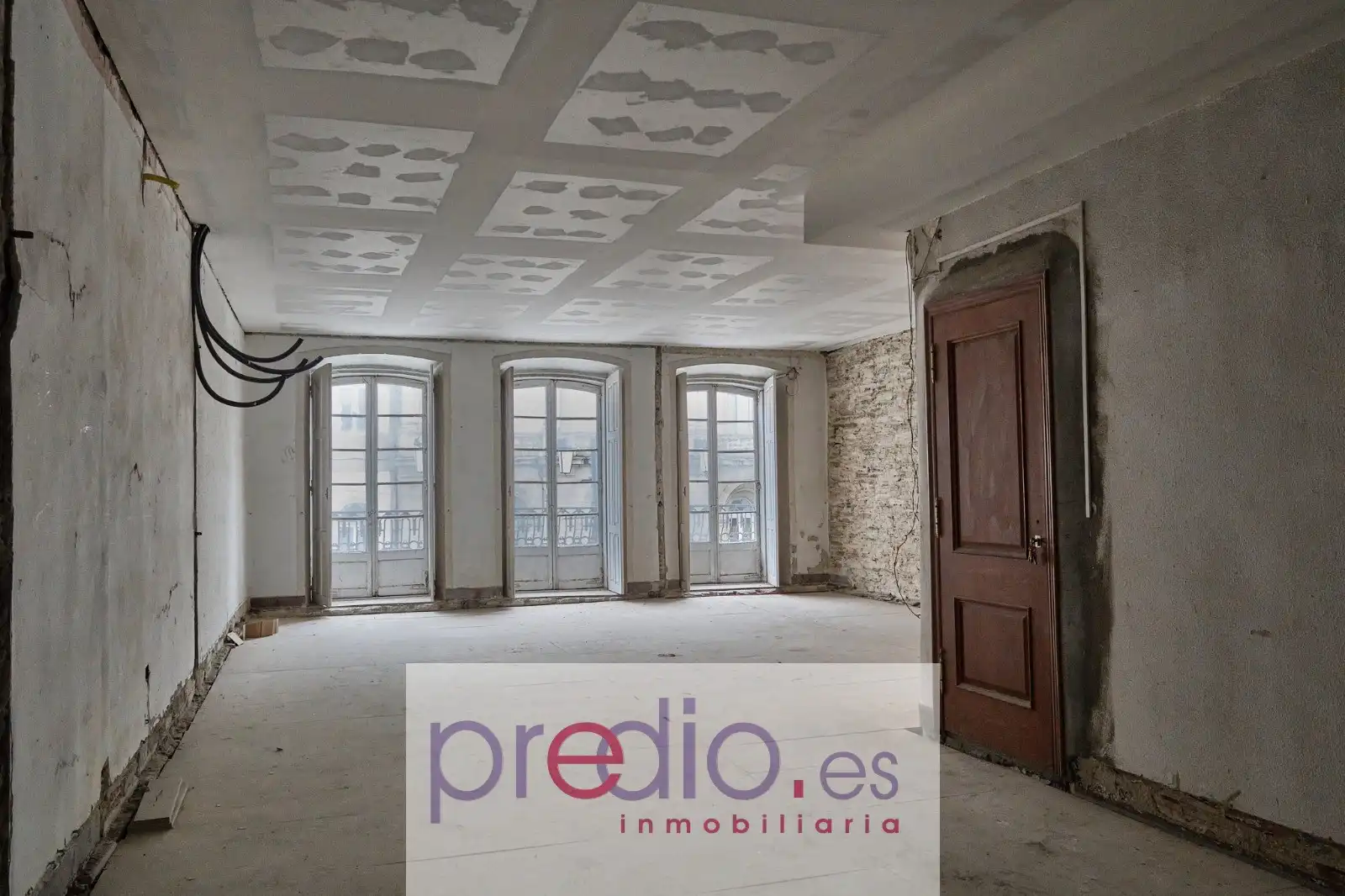 https://static.fotocasa.es/images/ads/43bf5b1a-6fb3-45cd-90ce-41b32a41f34e?rule=original