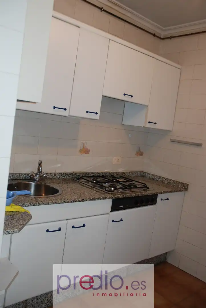 https://static.fotocasa.es/images/ads/df97aaa6-1287-4113-8df7-1496a00b872c?rule=original