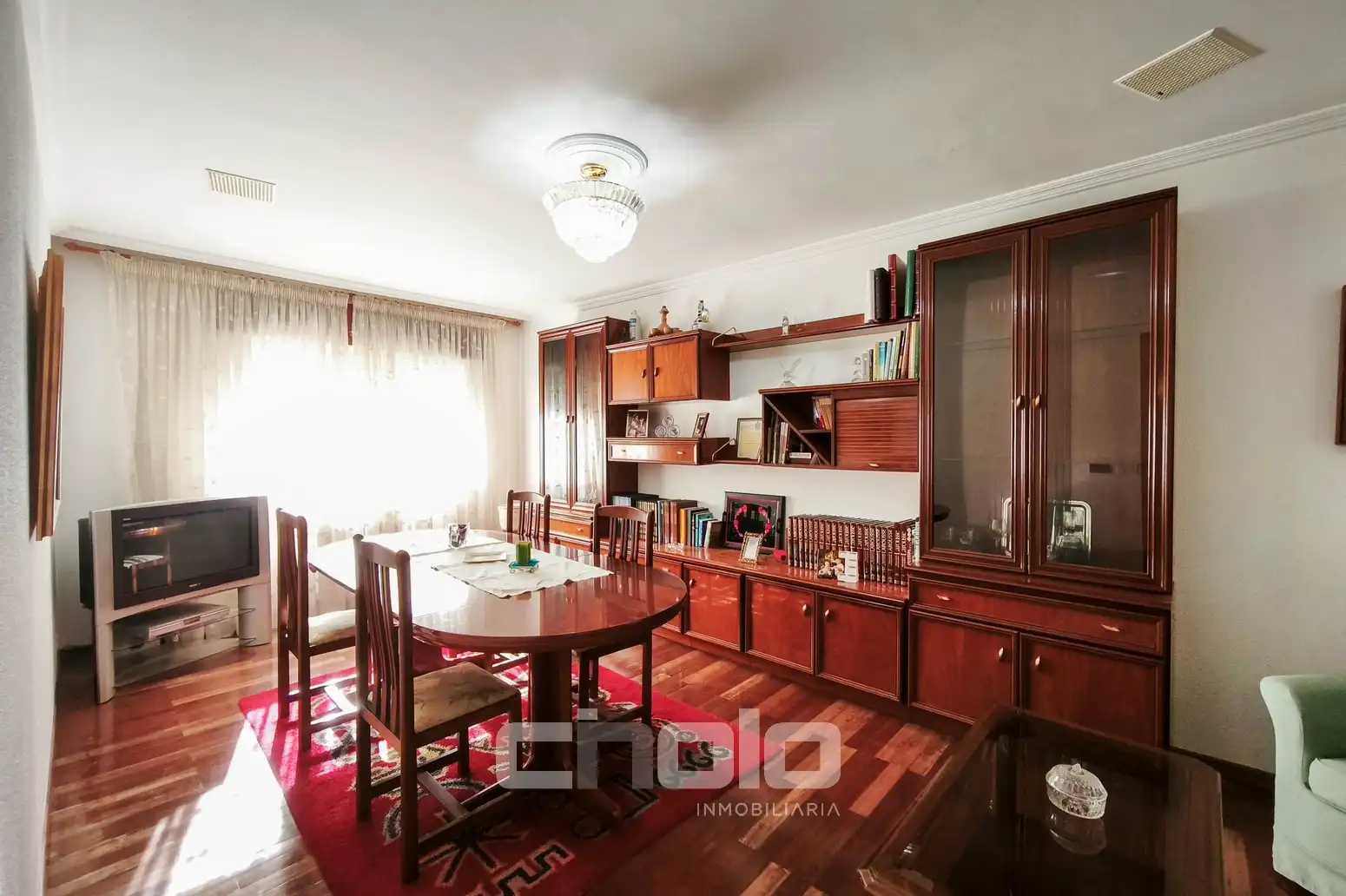 https://static.fotocasa.es/images/ads/c28c68e3-0f5c-42ff-98af-7c58d731543d?rule=original