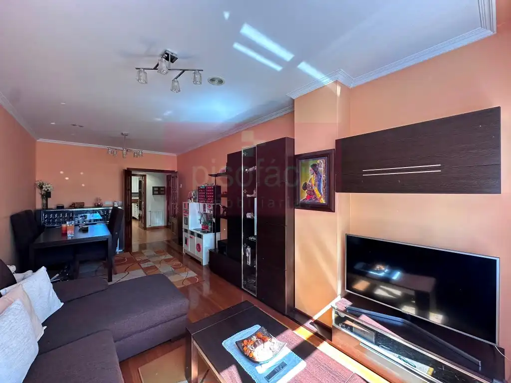 https://static.fotocasa.es/images/ads/31d5c343-7b1b-4118-abbc-7b02c1e8308b?rule=original