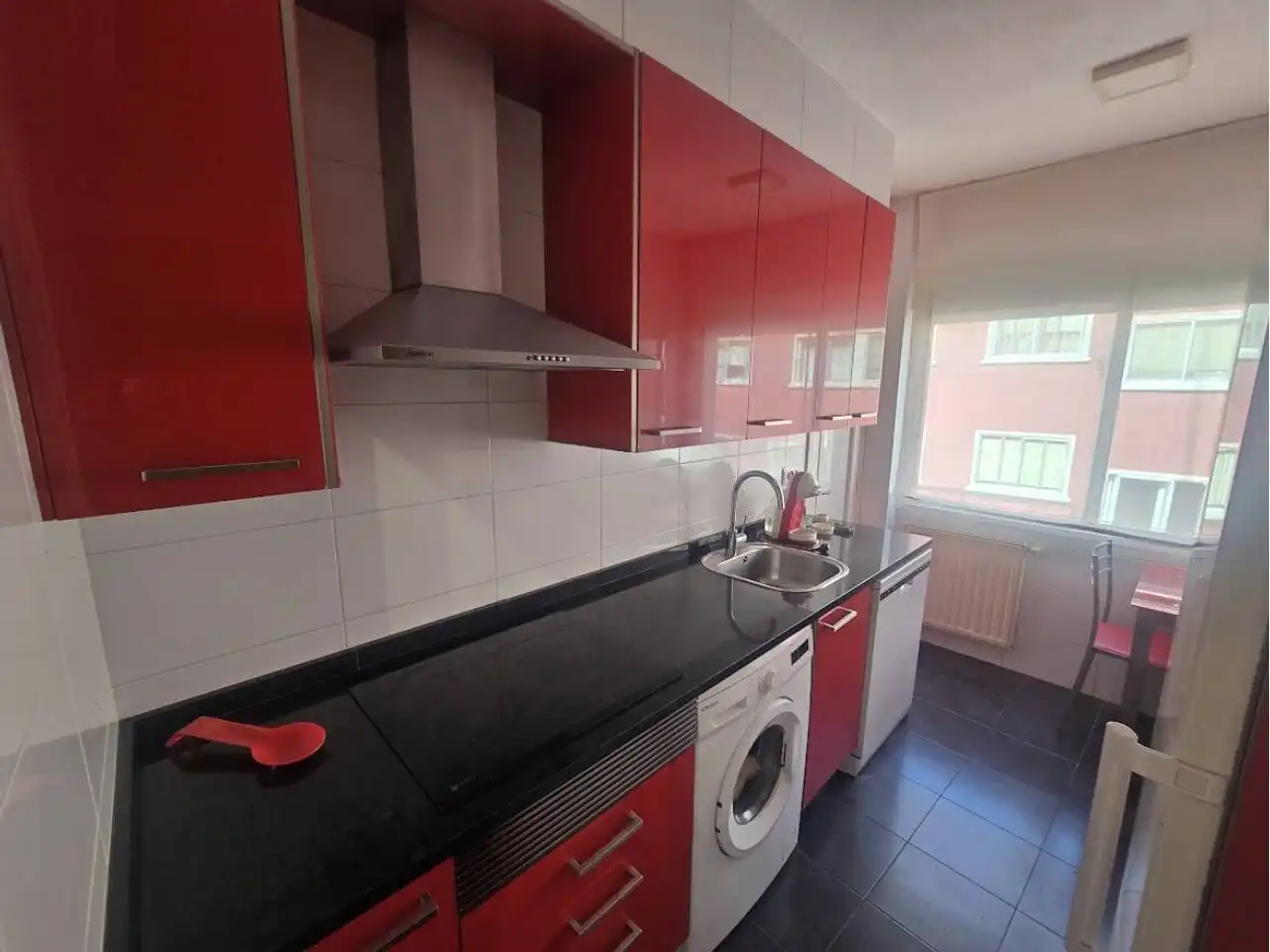https://static.fotocasa.es/images/ads/be2ab4c7-e4b8-4b00-9e3e-4882c403955d?rule=original