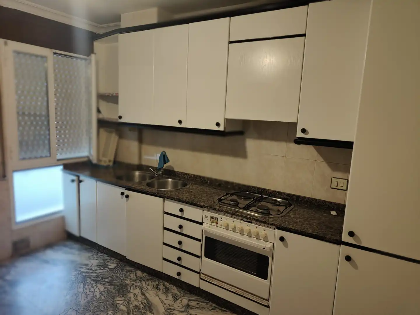 https://static.fotocasa.es/images/ads/675f868e-05dc-48cf-baaa-2421f39fe0ef?rule=original